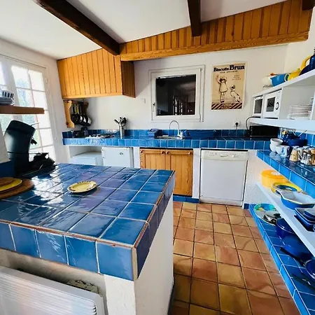 Ferienhaus Welcome To The Blue House Idyllic Setting